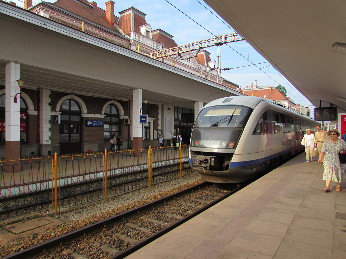 Oradea Train Station